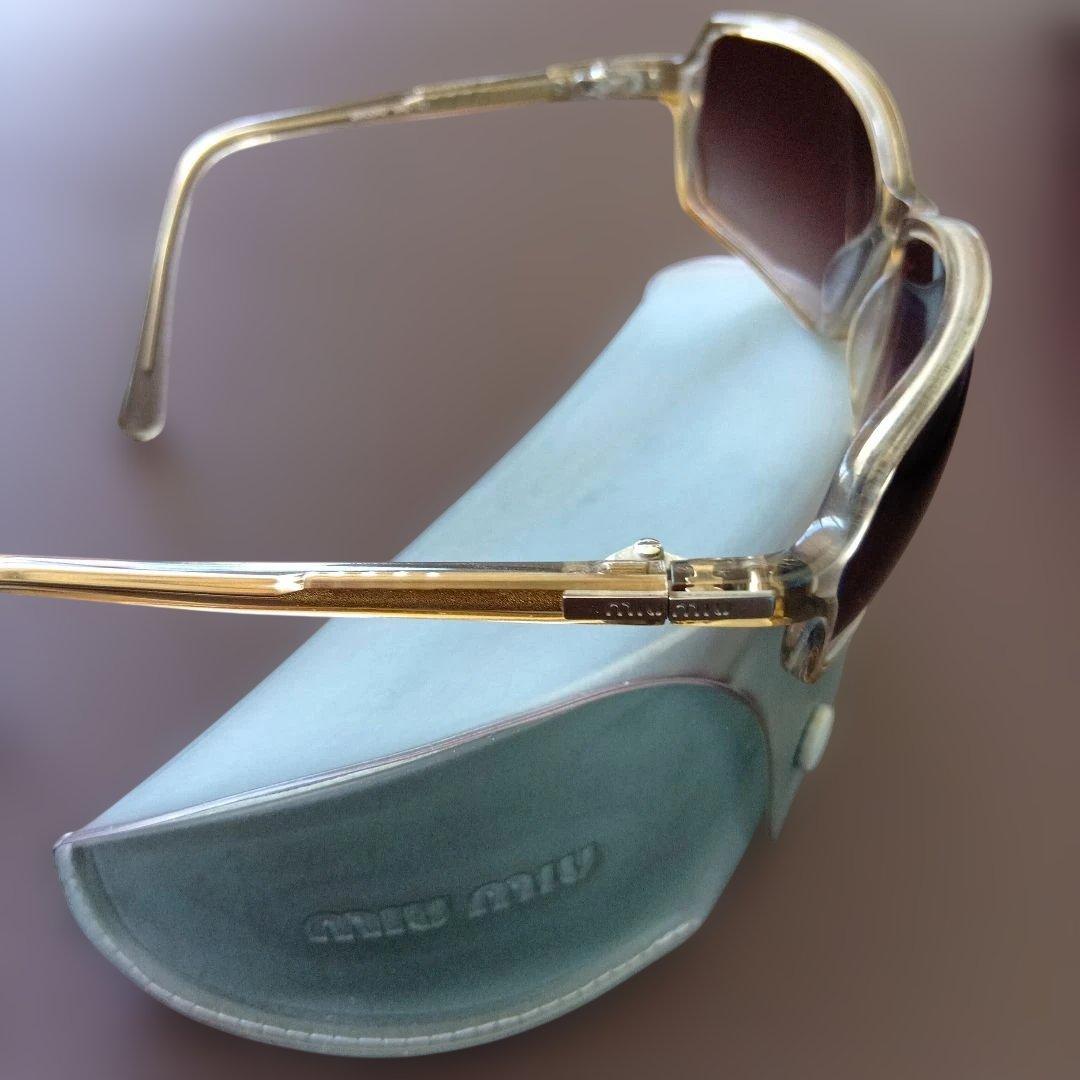 miu miu クリアフレーム サングラス