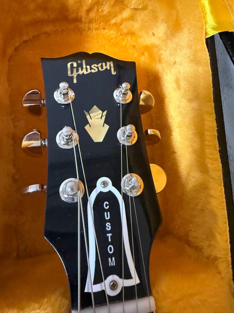 シェビー 　Gibson Custom Shop ES-335 1964