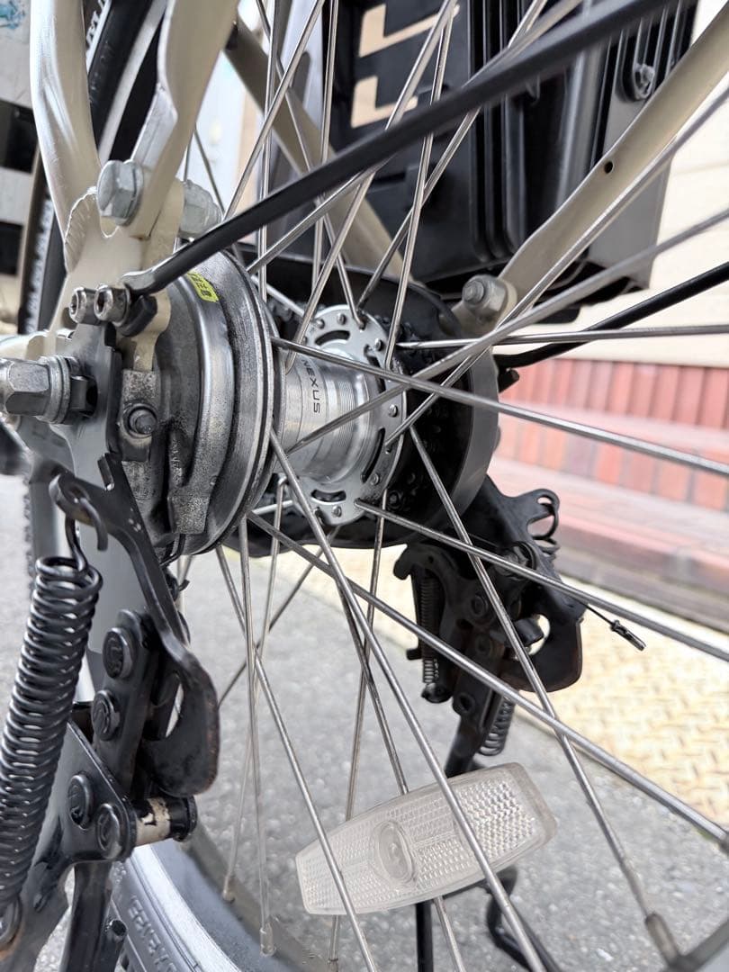 子供乗せ　ヤマハ　電動アシスト自転車 チャイルドシート付き ベージュ