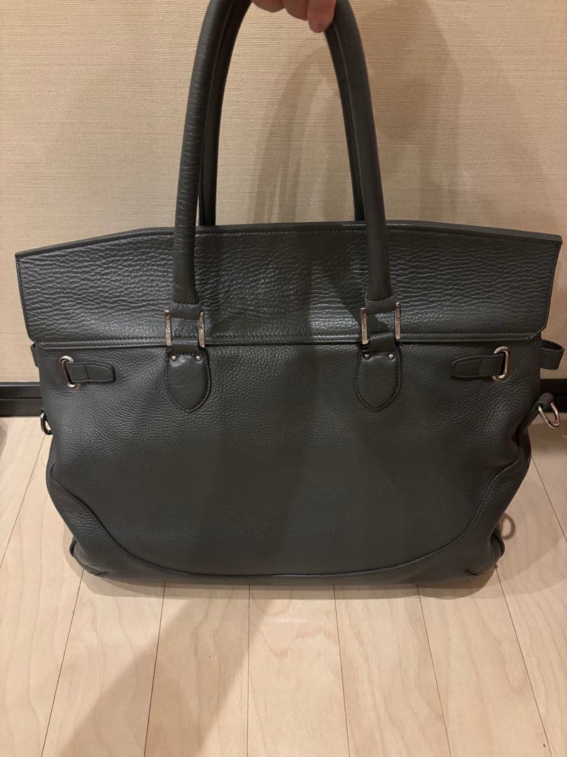 【たか】ペッレモルビダ　フラップボストンバッグ