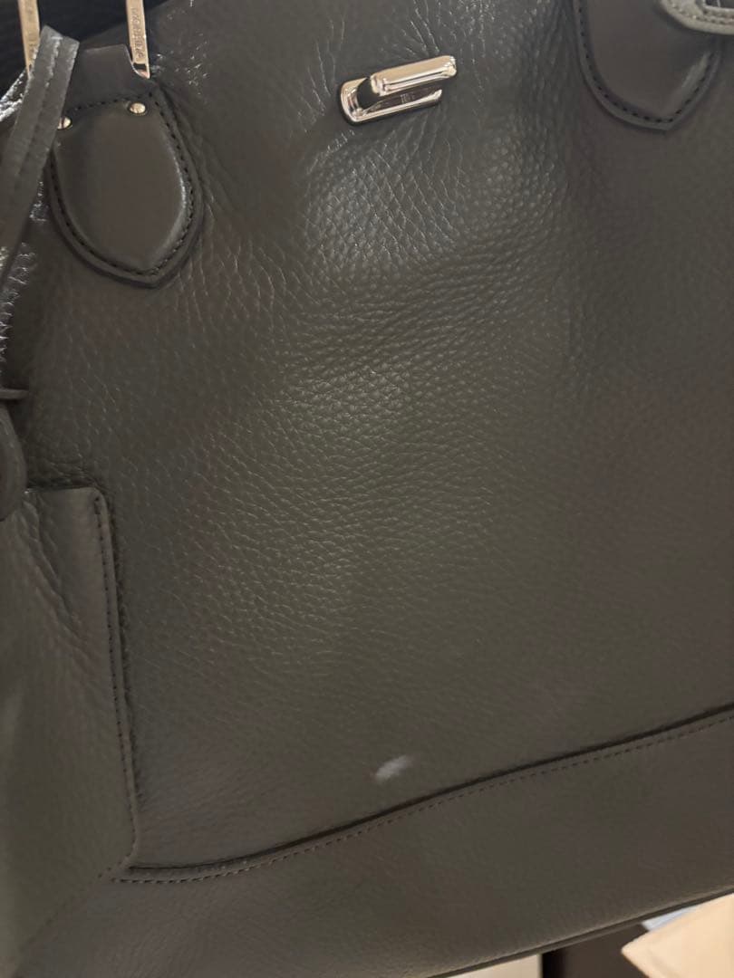 【たか】ペッレモルビダ　フラップボストンバッグ