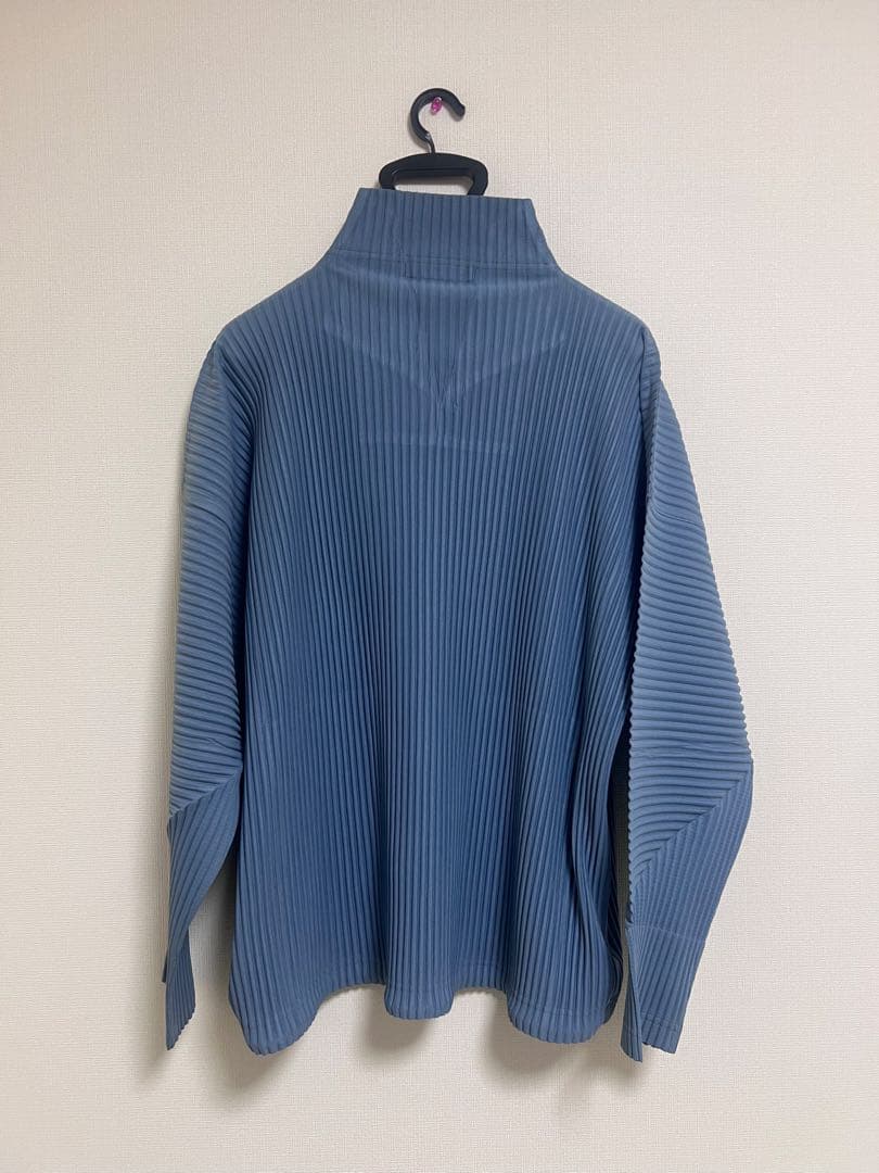 HOMME PLISSÉ ISSEY MIYAKE
