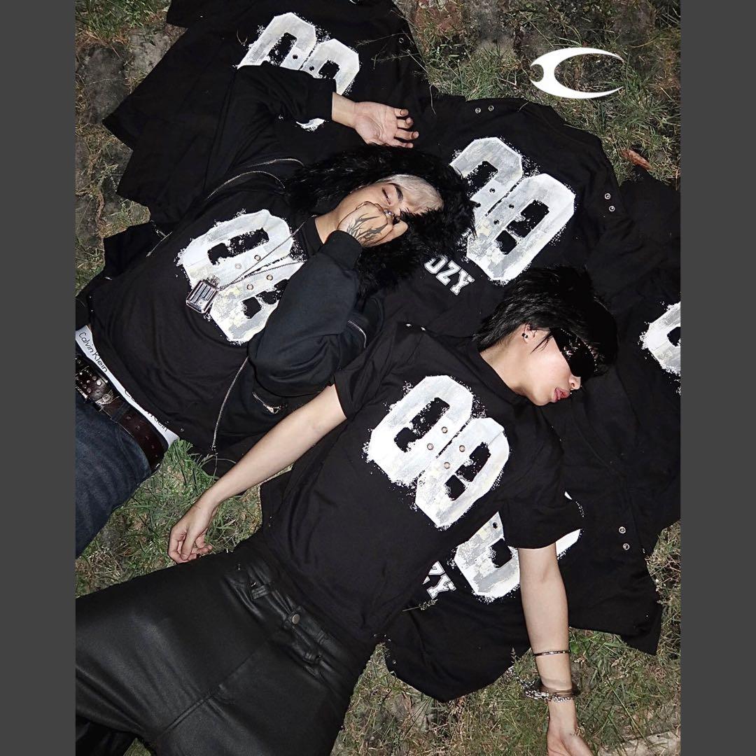 COZY WORLDWIDE 00 Knight Club T Shirt（M）