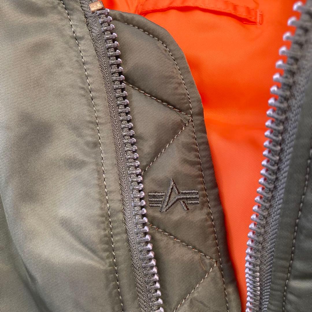 ALPHA INDUSTRIES(アルファインダストリーズ)MA-1ジャケット