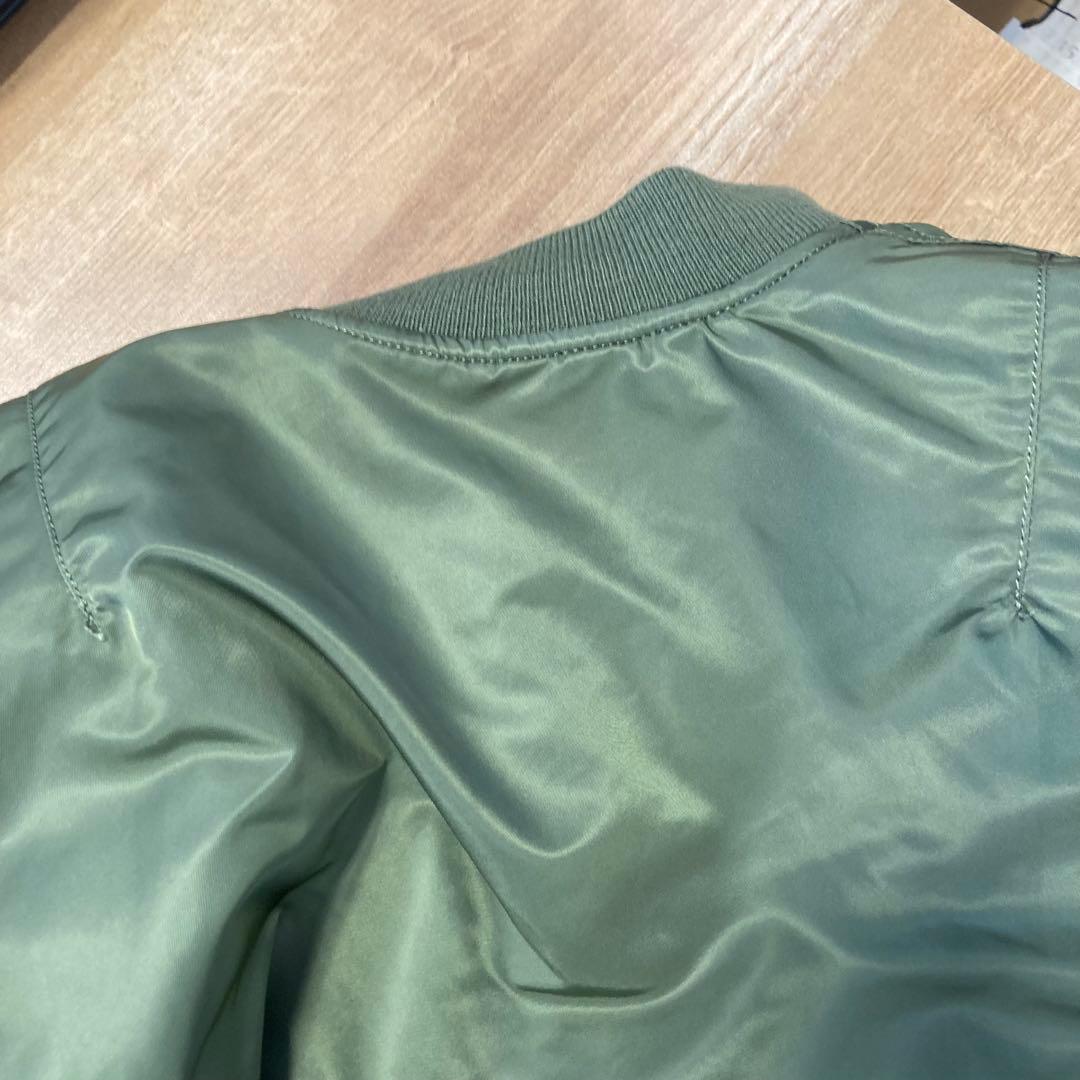 ALPHA INDUSTRIES(アルファインダストリーズ)MA-1ジャケット